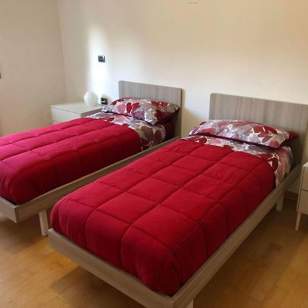 Appartamento A Casa Di Tamy Fabriano Buitenkant foto